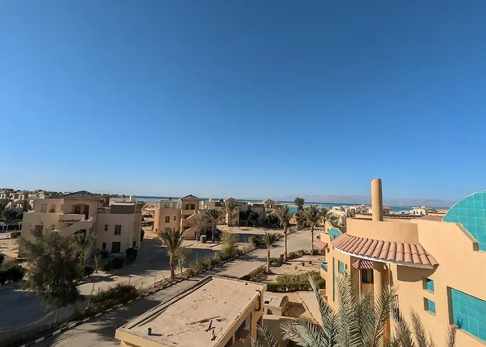 & Roof With Red Sea View *