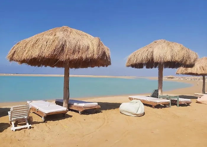 Apartment & Roof With Red Sea View *