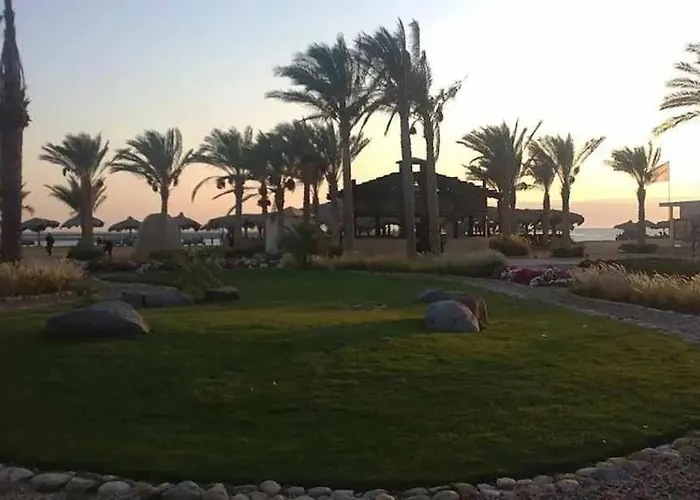 & Roof With Red Sea View *